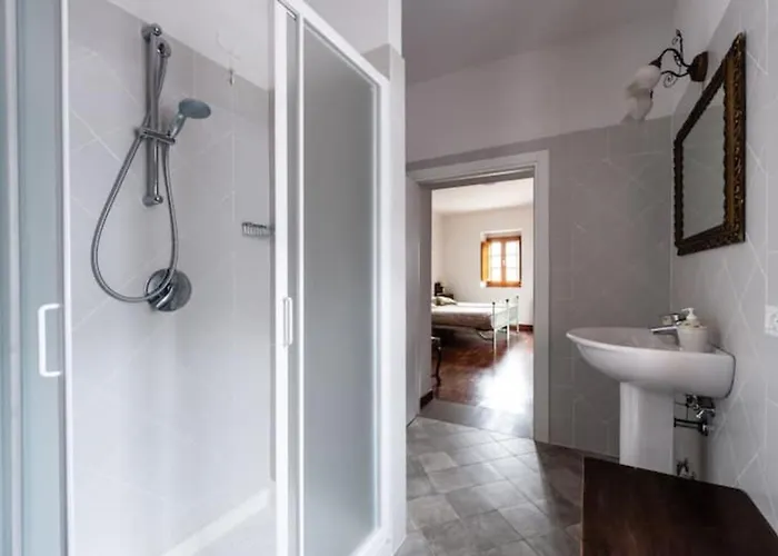 Podere Rondinaio * Лампореккьо