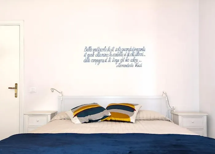 Фермерский дом Podere Rondinaio Лампореккьо